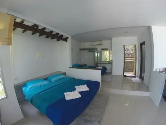 Family Deluxe Beachfront