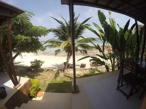 Family Deluxe Beachfront