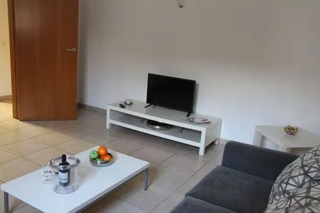 Apart Daire, 1 Yatak Odası, Havuz Manzaralı