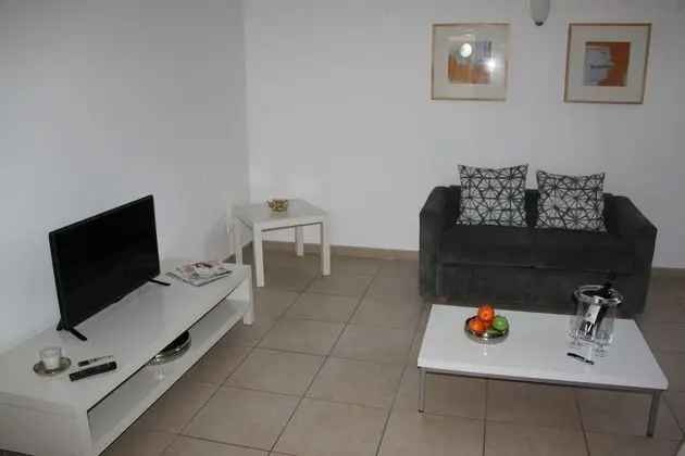 Apart Daire, 1 Yatak Odası, Havuz Manzaralı