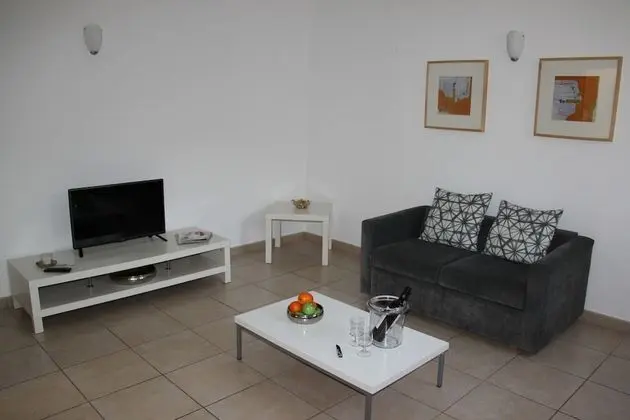Apart Daire, 1 Yatak Odası, Havuz Manzaralı