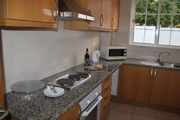 Superior Apart Daire, 1 Yatak Odası, Havuz Manzaralı