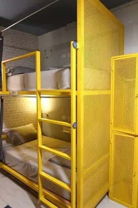 8 Bed Female Dorm Shared Bathroom
