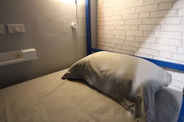 8 Bed Mixed Dorm Shared Bathroom