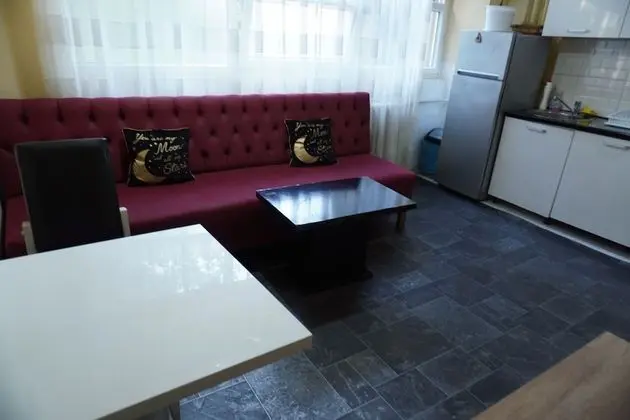 Basic Üç Kişilik Oda