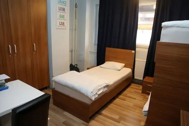 Standard Ortak Ranzalı Oda