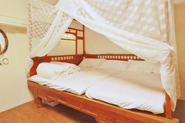 Comfort Dört Kişilik Oda