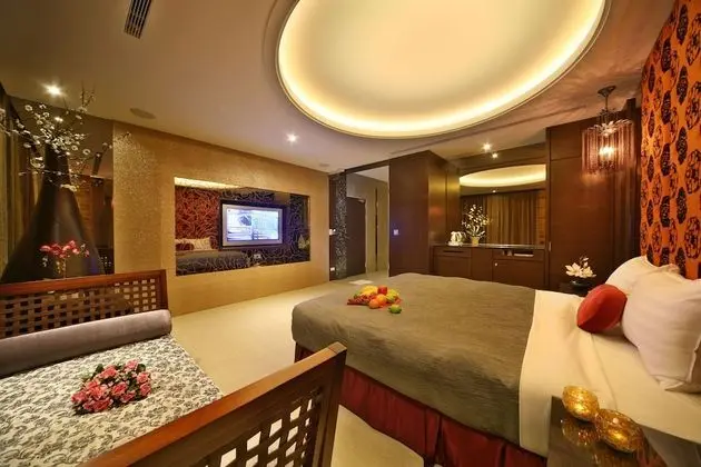 Design Tek Büyük Yataklı Oda