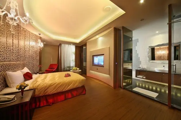 Design Tek Büyük Yataklı Oda