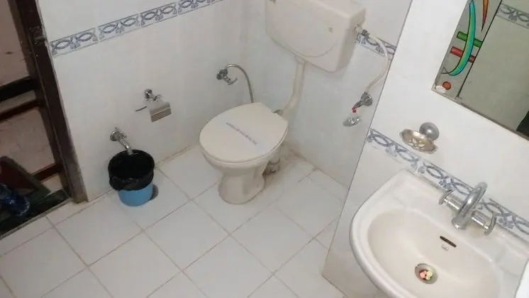Basic Tek Büyük veya İki Ayrı Yataklı Oda, 1 Çift Kişilik Yatak
