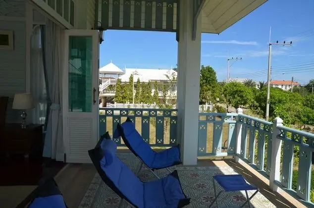 Deluxe Villa