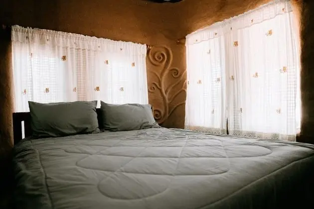 Earth Bungalow (Baan Din)