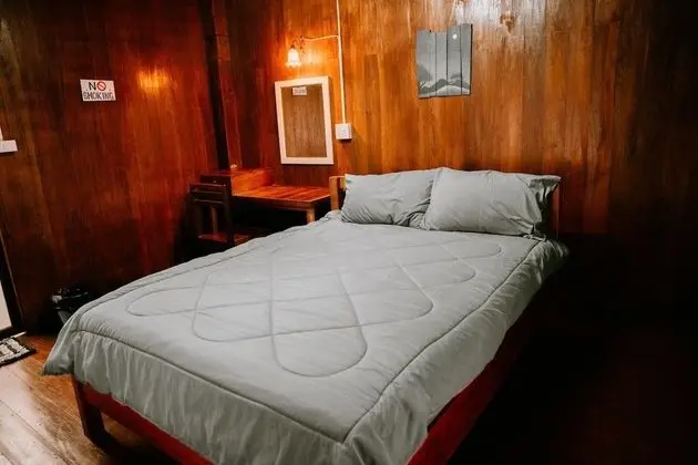 Wooden Bungalow (Baan Mai)