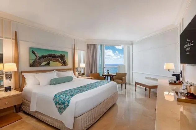 Family Room, 2 Bedrooms, Kids & Teens Free + Flex cancellation options