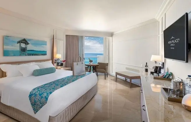 Honeymoon Deluxe, Flex cancellation options