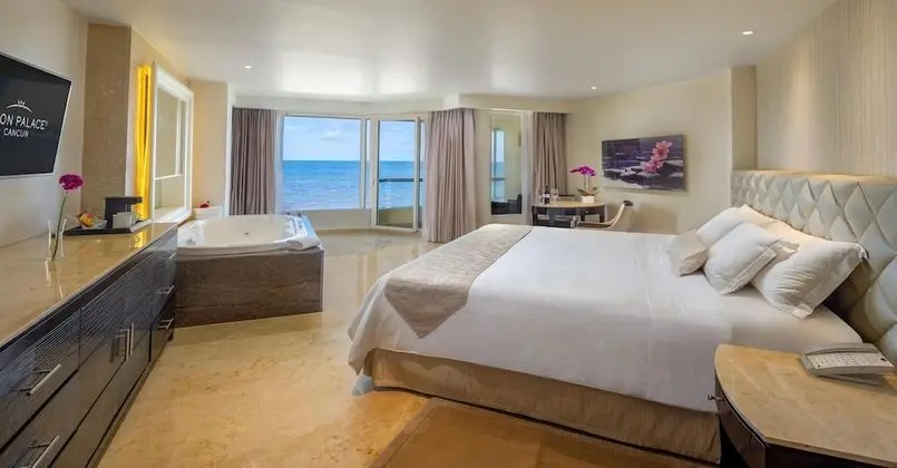 Honeymoon Suite, Flex cancellation options