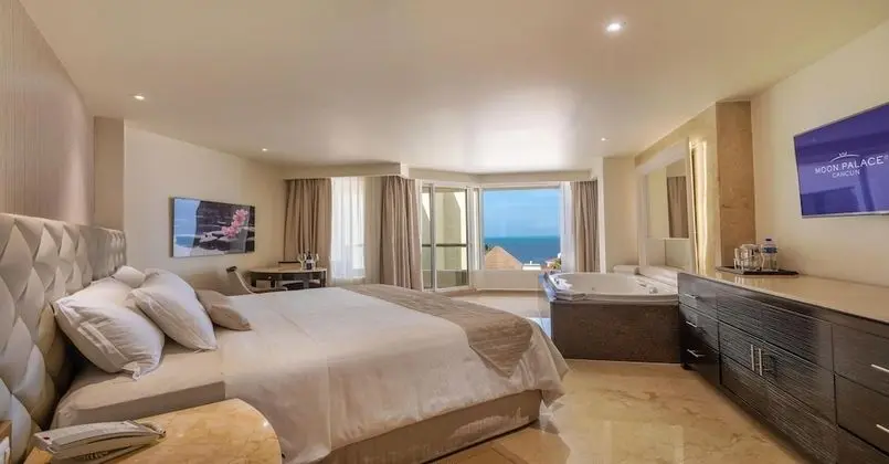 Superior Deluxe Ocean View, Kids & Teens Free + Flex cancellation options