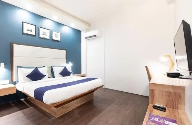 Deluxe Tek Büyük Yataklı Oda