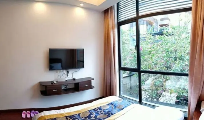 Deluxe Villa