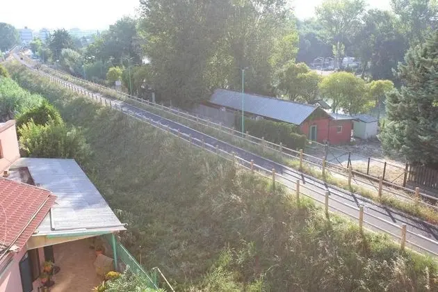 Tek Büyük Yataklı Oda, Banyolu/Duşlu, Nehir Manzaralı