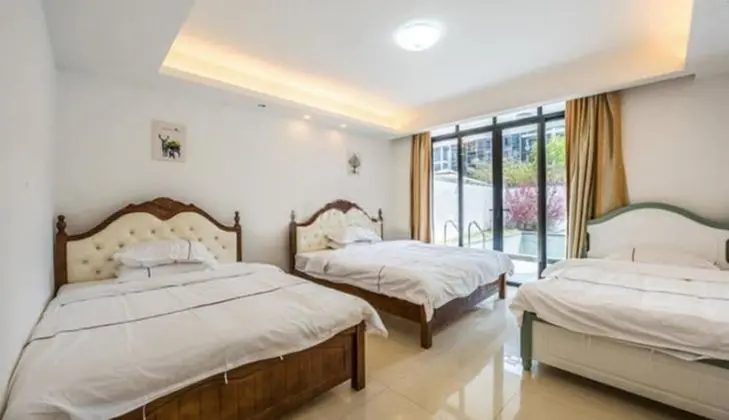 Deluxe Villa