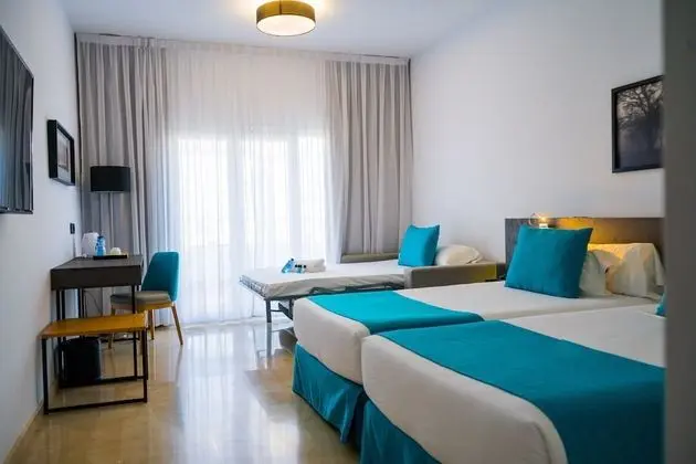 Premium Tek Büyük Yataklı Oda, Liman Manzaralı