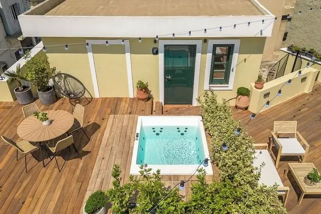 Tek Büyük Yataklı Oda, Teras