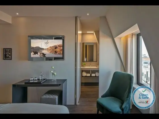 Premium Tek Büyük Yataklı Oda, Şehir Manzaralı