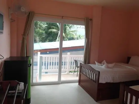 A/C Twin Room -Shared Bath