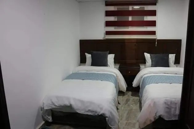 Tek Büyük veya İki Ayrı Yataklı Oda