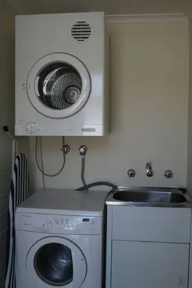 Kır Evi (4 Bedroom Home - Hopkins on Charles)