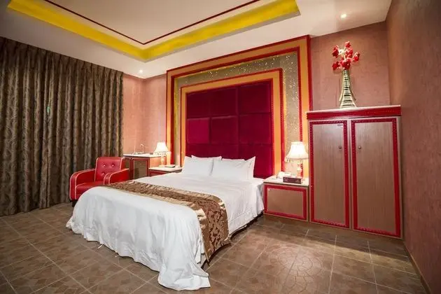 Luxury Tek Büyük Yataklı Oda, 1 En Büyük (King) Boy Yatak, Sıcak Su Küveti