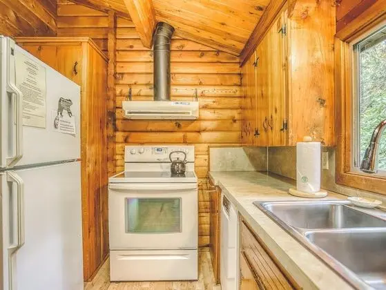Kulübe, Birden Çok Yatak (Moondance Cabin)