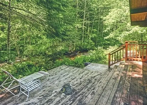 Kulübe, Birden Çok Yatak (Moondance Cabin)