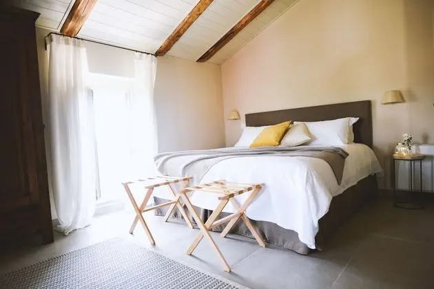 Junior Tek Büyük Yataklı Oda