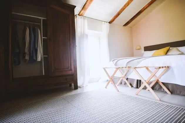 Junior Tek Büyük Yataklı Oda