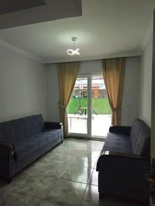 Aile Odası, Bahçe Manzaralı, Bahçe Katı