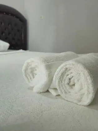 Triple, Bahçe Manzaralı, Balkonlu