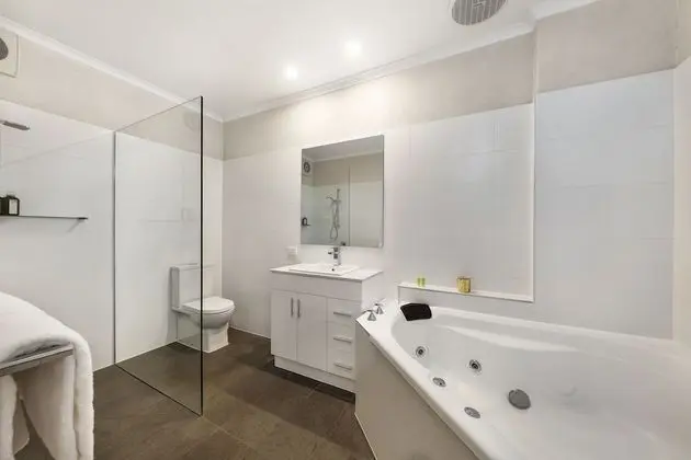 Standard Stüdyo, Sigara İçilmez, Mutfak (King Spa Studio)