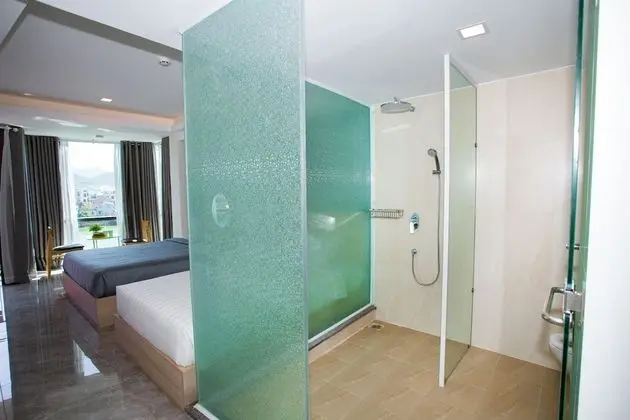 Deluxe İki Ayrı Yataklı Oda (River and Mountain View)