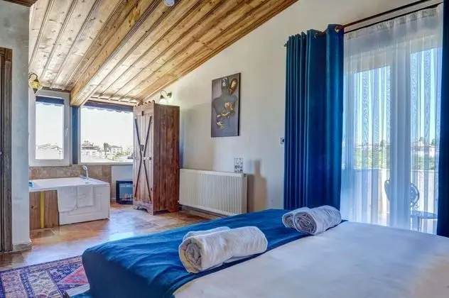 Grand Deluxe Oda, Kale Manzaralı, Jakuzili