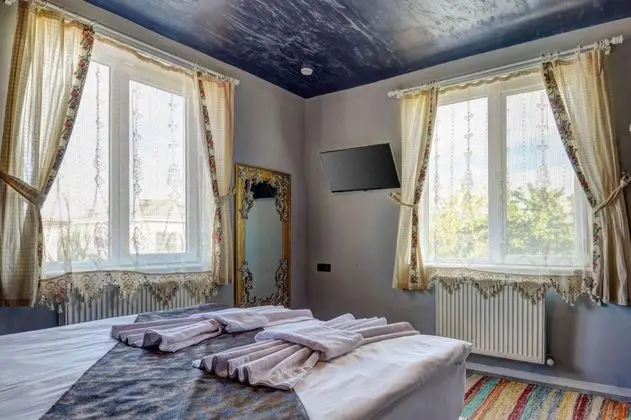 Standart Oda, Avlu Manzaralı
