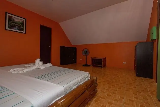 Standard Fan Room