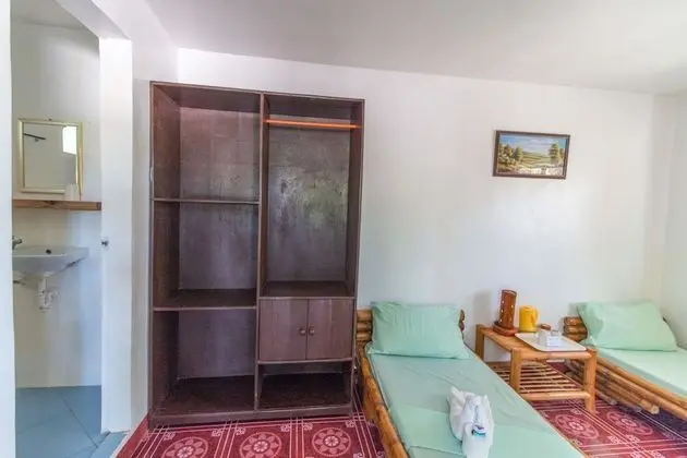 Standard Fan Room