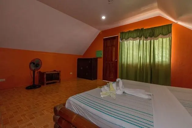 Standard Fan Room