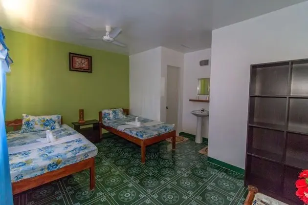 Standard Fan Room
