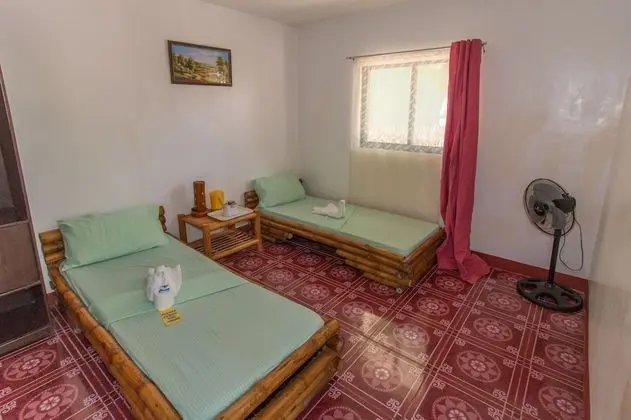Standard Fan Room