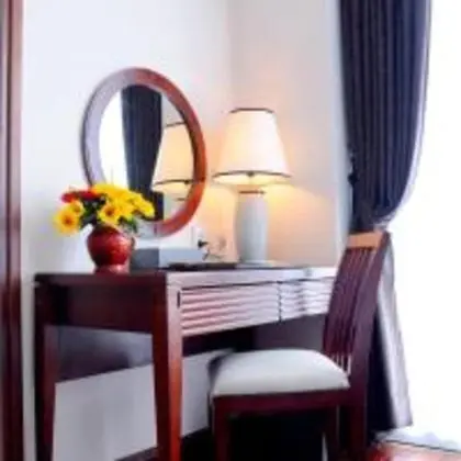 Deluxe Tek Büyük veya İki Ayrı Yataklı Oda, Şehir Manzaralı