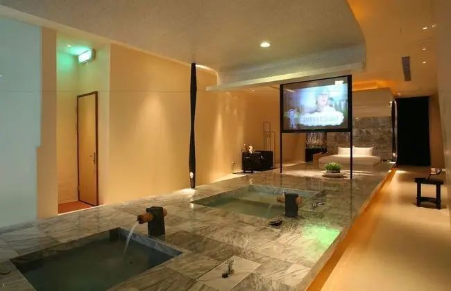 Luxury Tek Büyük veya İki Ayrı Yataklı Oda (Check-in after 7PM)