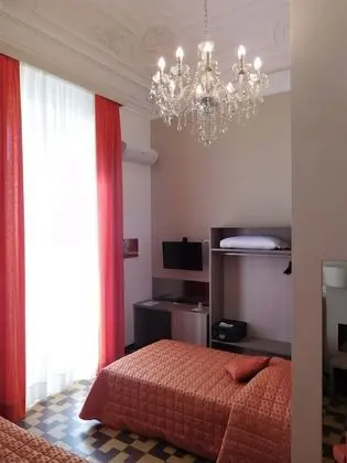 Deluxe Üç Kişilik Oda